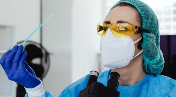 causas da esclerose múltipla.jpg