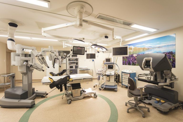 Cirurgia de fígado com tecnologia robótica agiliza a recuperação do paciente