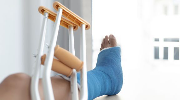 fratura exposta na perna.jpg