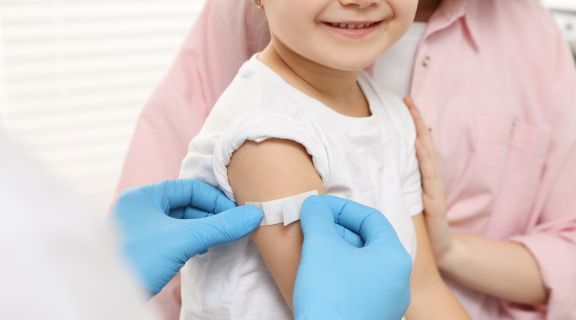 hepatite em crianças tem cura​