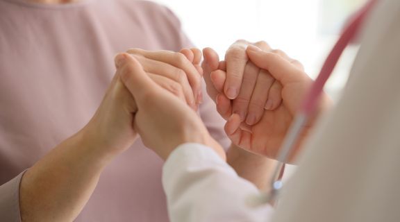 quanto tempo pode durar o sangramento na menopausa