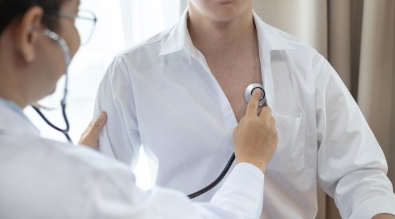 Qual o normal dos batimentos cardíacos? Entenda sua saúde cardiovascular