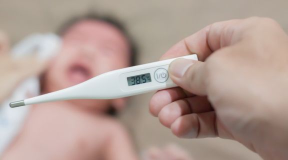 Quando a febre do bebê é motivo para ir ao hospital