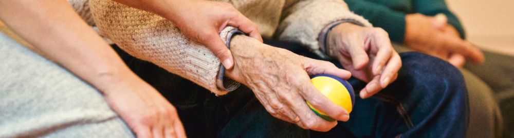 Sintomas do Alzheimer em idosos1.jpg