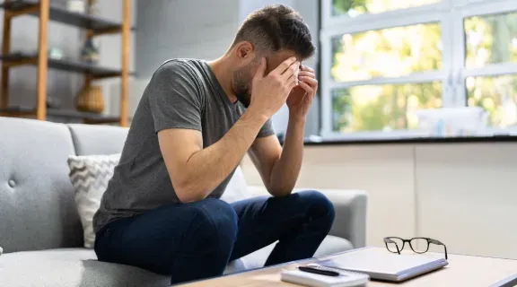 Acidente vascular encefálico hemorrágico: o que é, sintomas e tratamentos