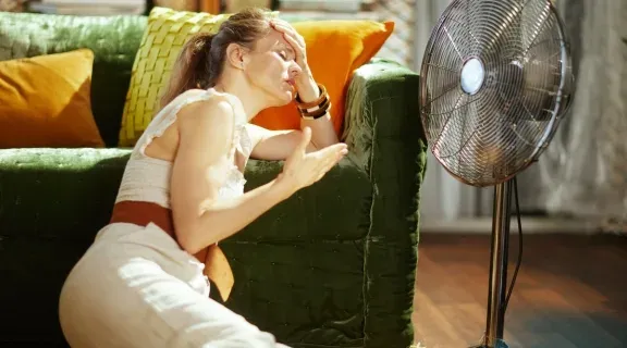 Calor excessivo no corpo: o que pode ser e quando se preocupar?