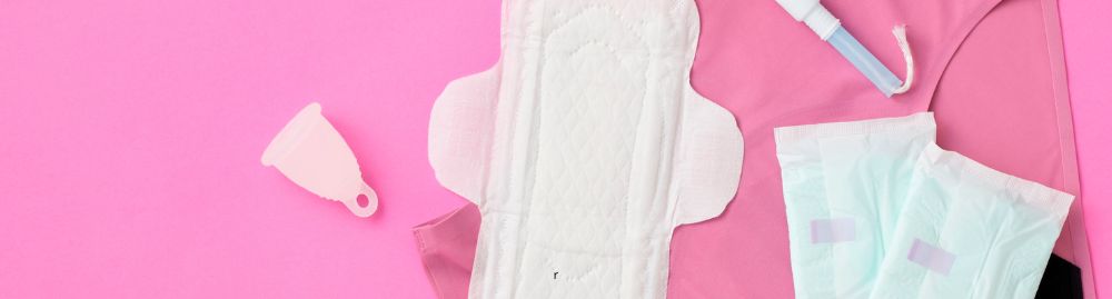 com quantos anos vem a primeira menstruação1.jpg