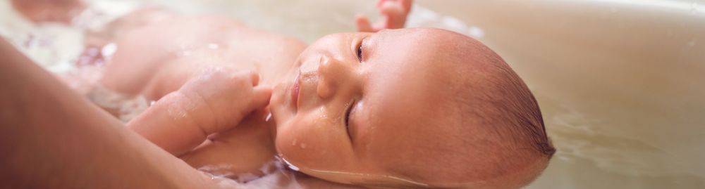 como aliviar cólica de bebê recém nascido1.jpg