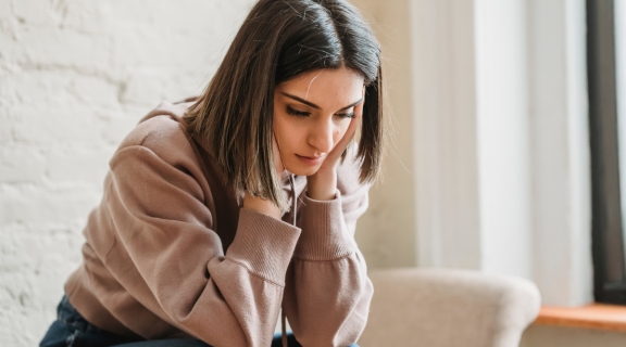 Como se comporta uma pessoa com depressão grave? Veja sinais e o que fazer