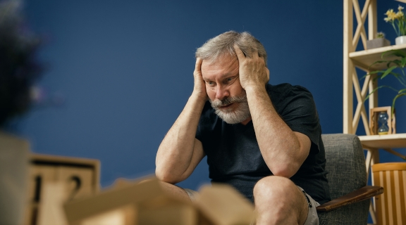 Doença de Alzheimer de início precoce: causas, sintomas e diagnóstico
