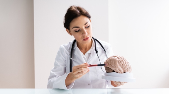 Quem são os especialistas em esclerose múltipla e onde agendar uma consulta?