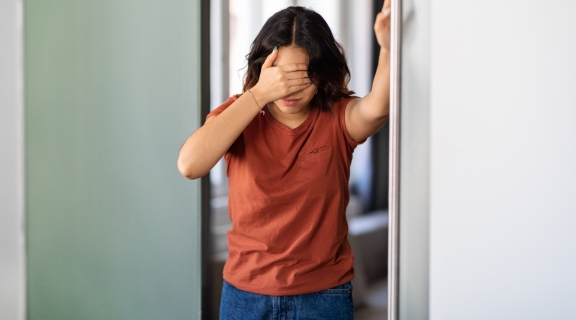 Falta de açúcar no sangue: sintomas, causas e o que fazer na hipoglicemia