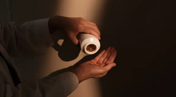 Falta de vitamina B12 pode causar leucemia? Saiba o que diz a ciência