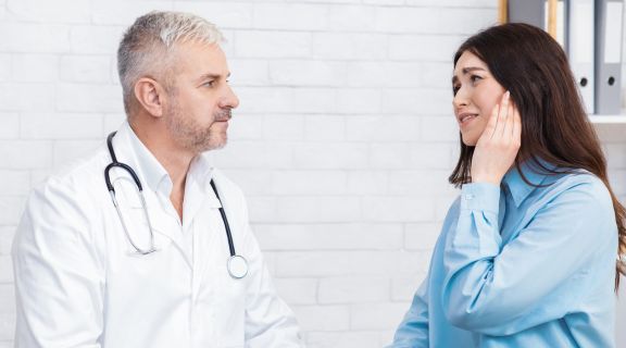 Médico especialista em cabeça e pescoço: quando procurar ajuda médica
