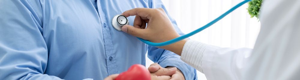 médico que cuida de trombose1.jpg