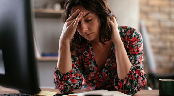 Muita tontura: o que pode ser? Veja causas e quando procurar ajuda médica