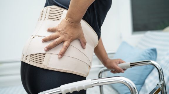 O que é escoliose múltipla, como identificar e quais as causas