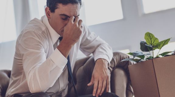 O que fazer em caso de convulsão: veja como e quando agir urgentemente