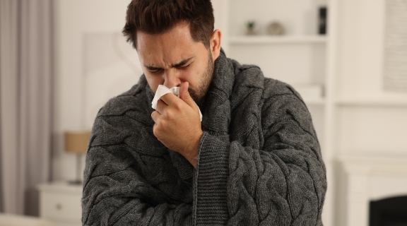 Qual é pior: influenza A ou B? Veja os sintomas de cada uma e como prevenir