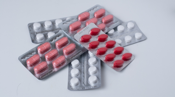 Qual o melhor anticoncepcional para quem tem trombofilia? Entenda