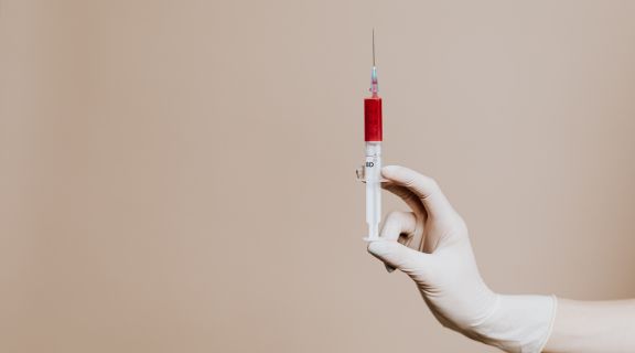 Quem não pode doar medula óssea? Entenda quais são as contraindicações