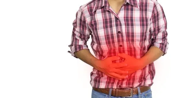 Quem tem gastrite pode comer feijão? Entenda os riscos e como preparar