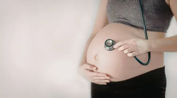 Tabela de batimentos cardíacos do feto: entenda os valores normais